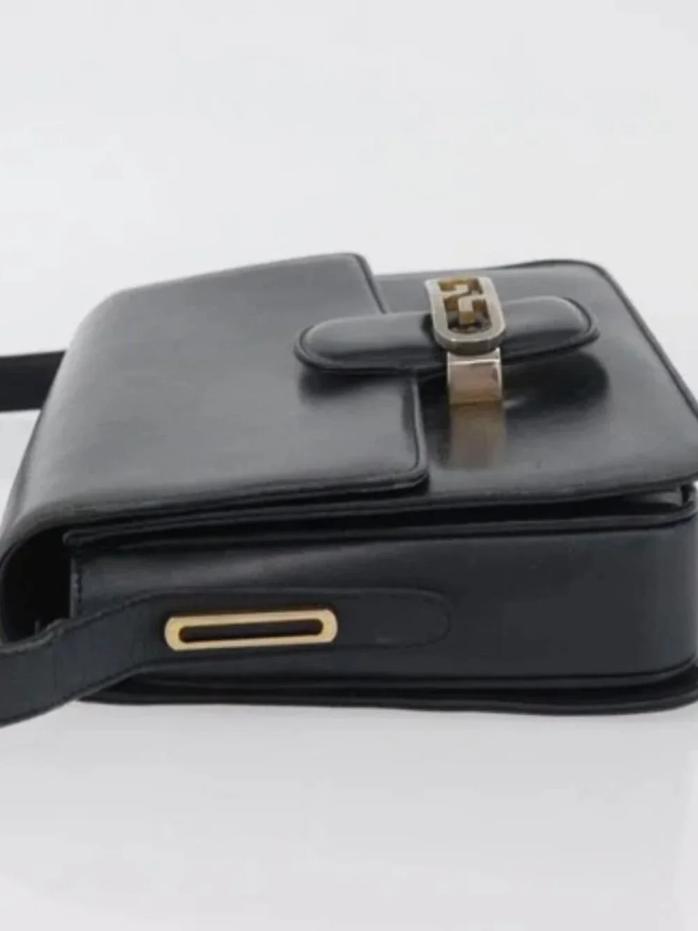 GUCCI Shoulder Bag Leather Navy Gold Auth YKZ288